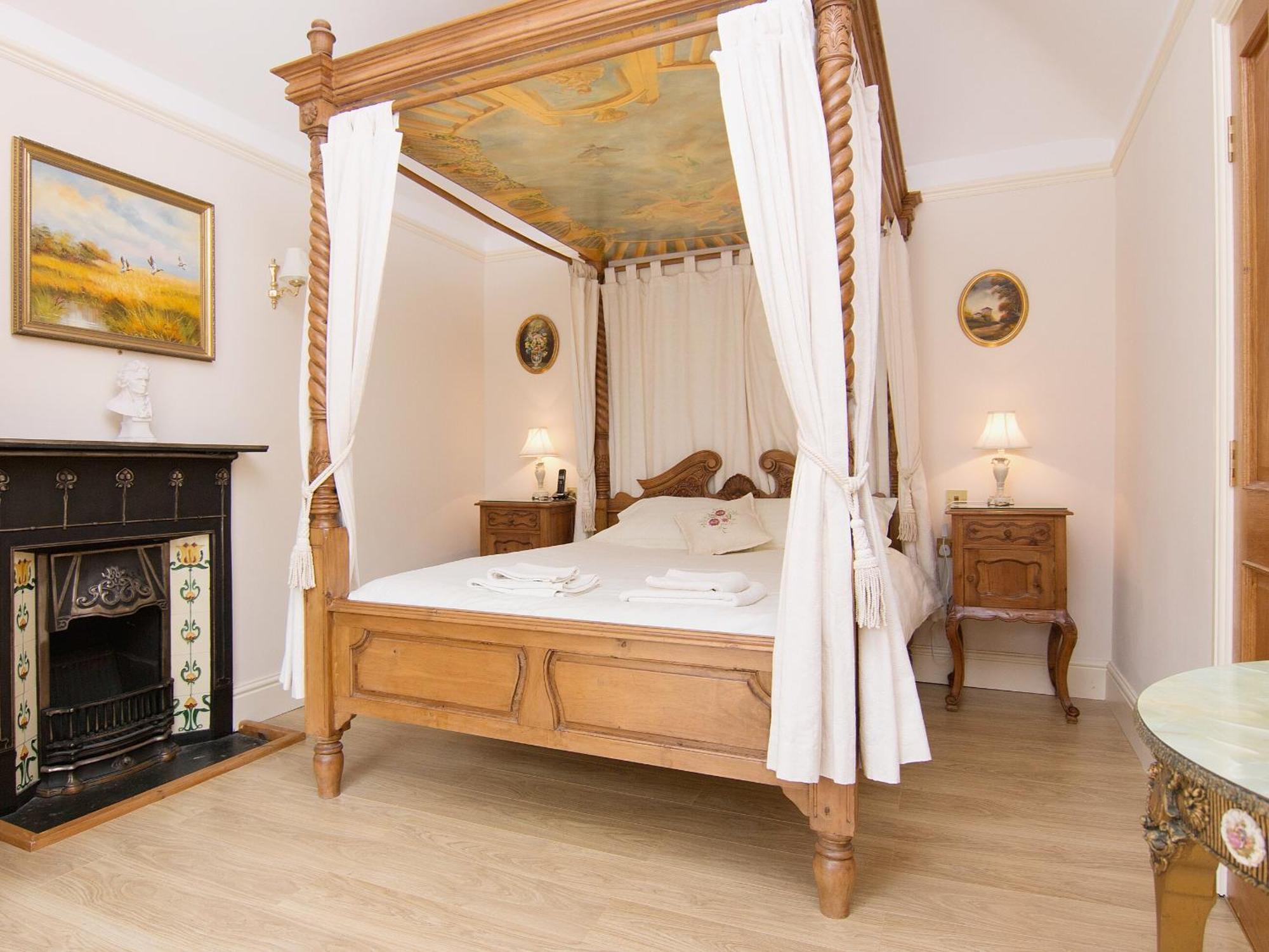 Henfynyw Upper Copper Beech Cottage מראה חיצוני תמונה